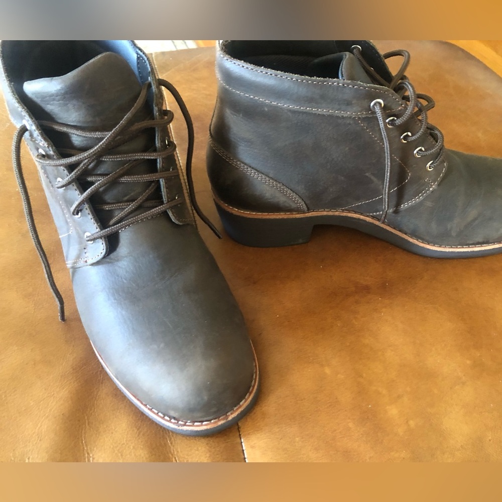 Worx steel toe boots women’s size 9W (wide)